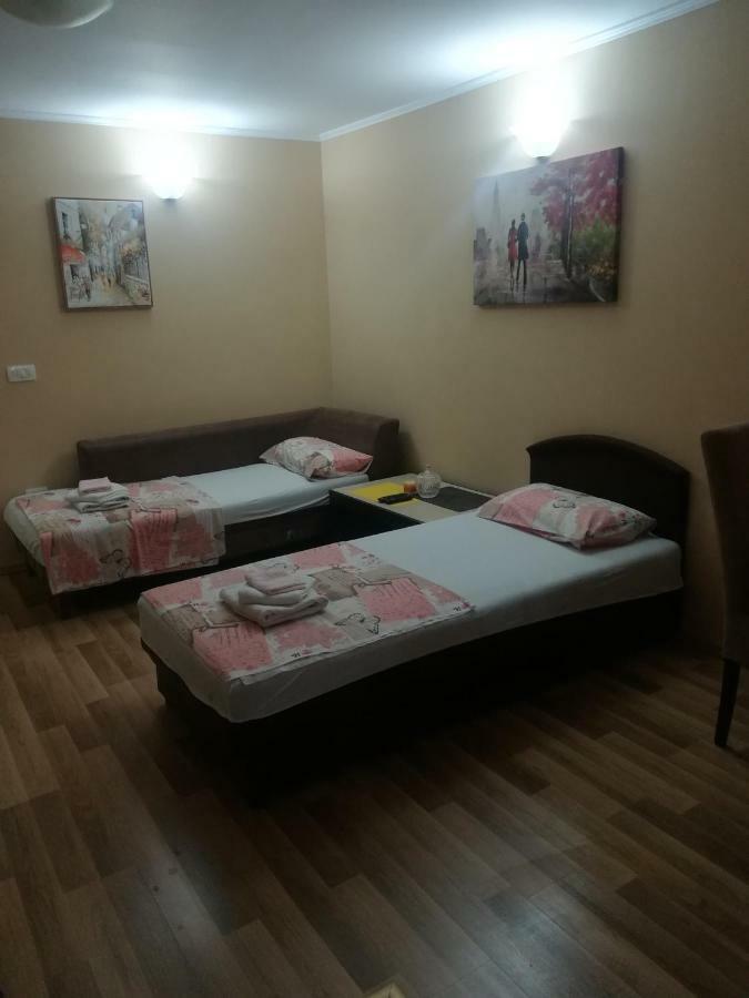 Apartments Vis Jaz Budva Bagian luar foto